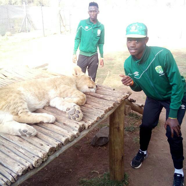 Khauhelo with a teammate at the Zoo, fearless 
